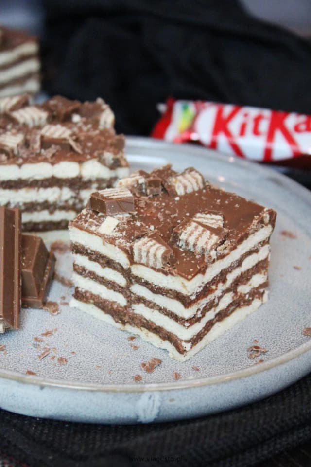 Pyszny przepis na ciasto Kit Kat, które zachwyci każdego smakosza Pyszny przepis na ciasto Kit Kat, które zachwyci każdego smakosza
